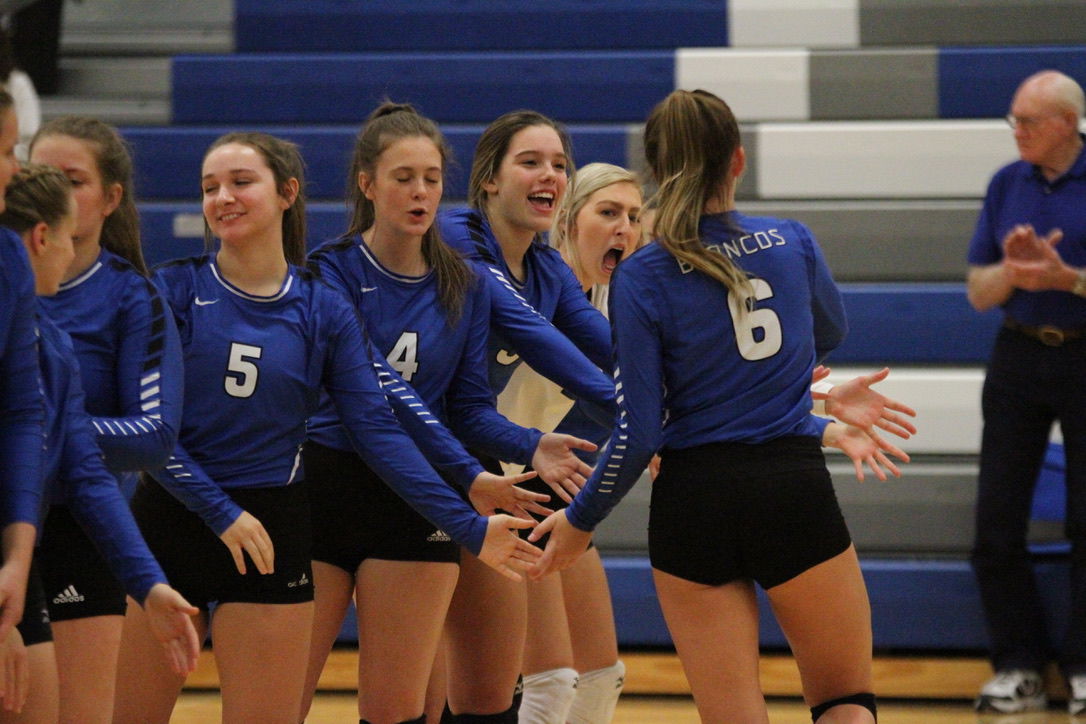 Heartland vs. Centennial volleyball 14.jpg